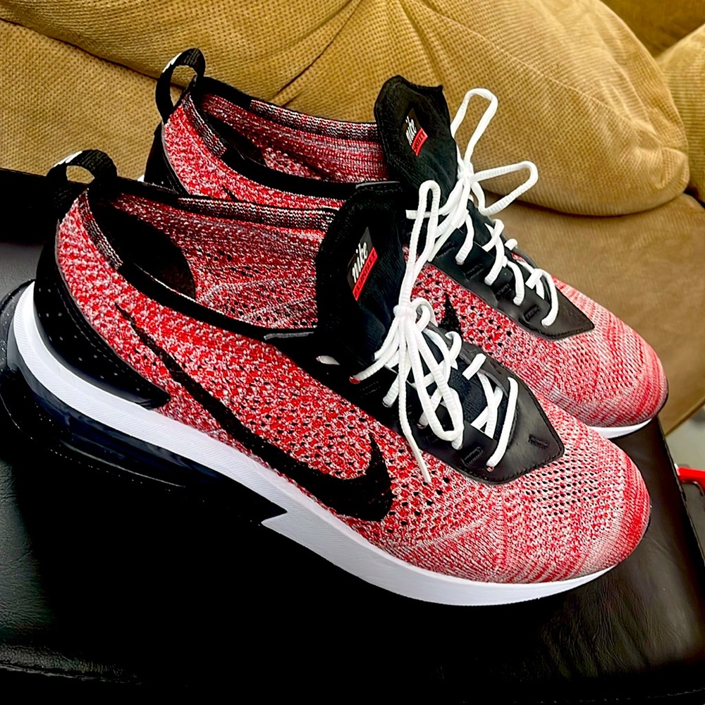 Nike Flyknit